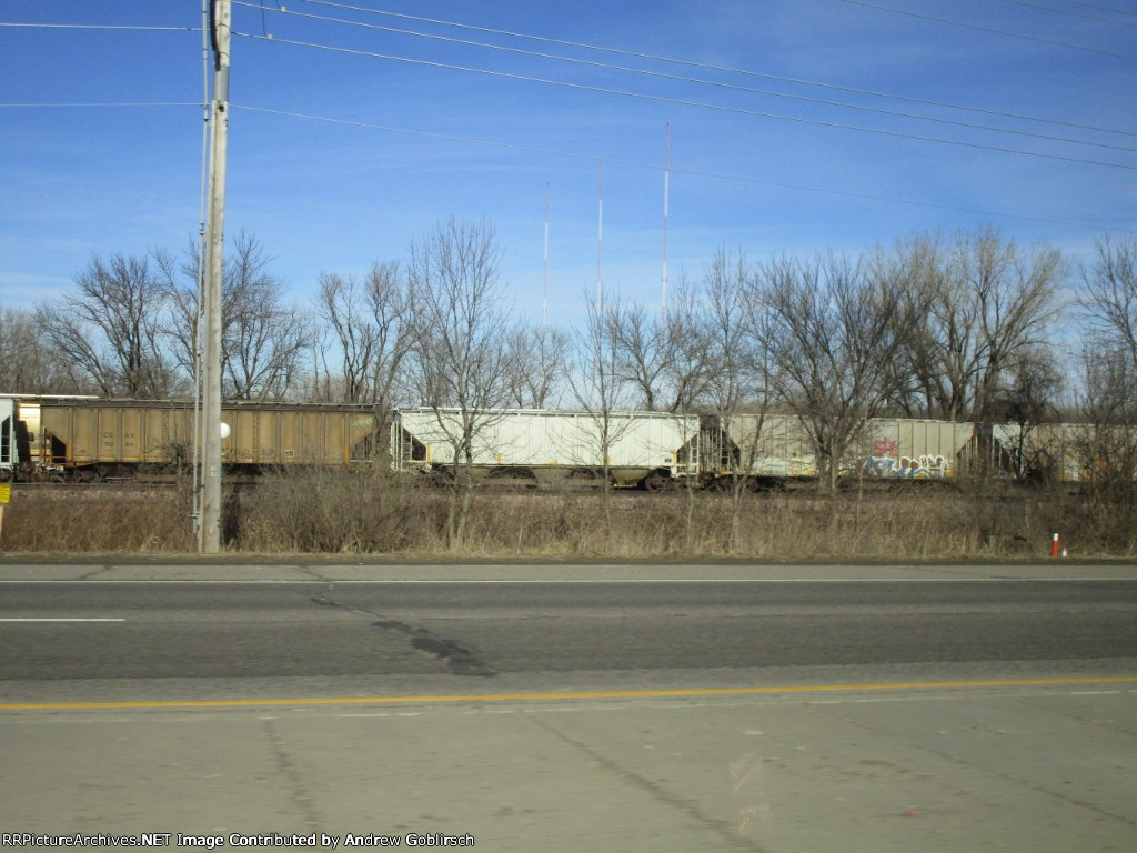 CGAX 9044 + 2 Other Hoppers